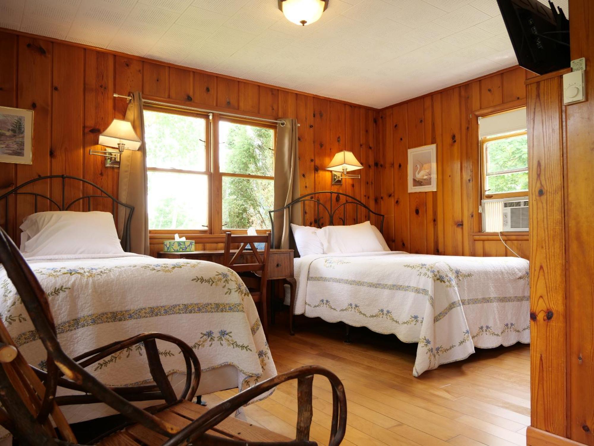 Ludington Blue Spruce Inn Pokoj fotografie